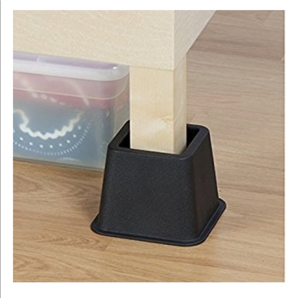 CreativeWare Adjustable Bed Riser System - Picture 5 of 6